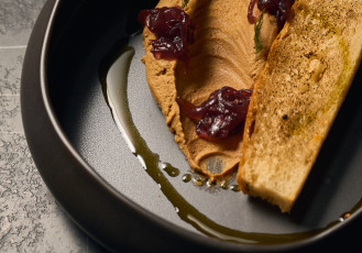  из куриной печени с луком конфи4